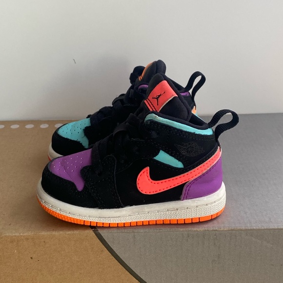Jordan 1 Mid “Black Multi” Toddler Sneakers  - SZ 4 C - Picture 4 of 13